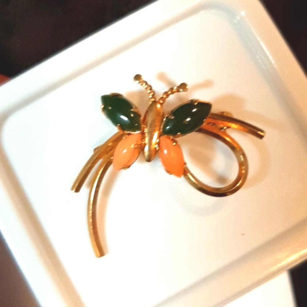 Vintage ART 14k Gold Filled Coral & Jade Butterfly